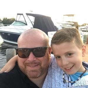 Meet your Posher, Tom